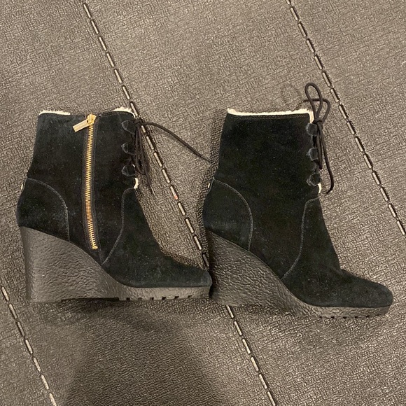 Michael Kors women’s Black Suede Platform Boots - Picture 2 of 6